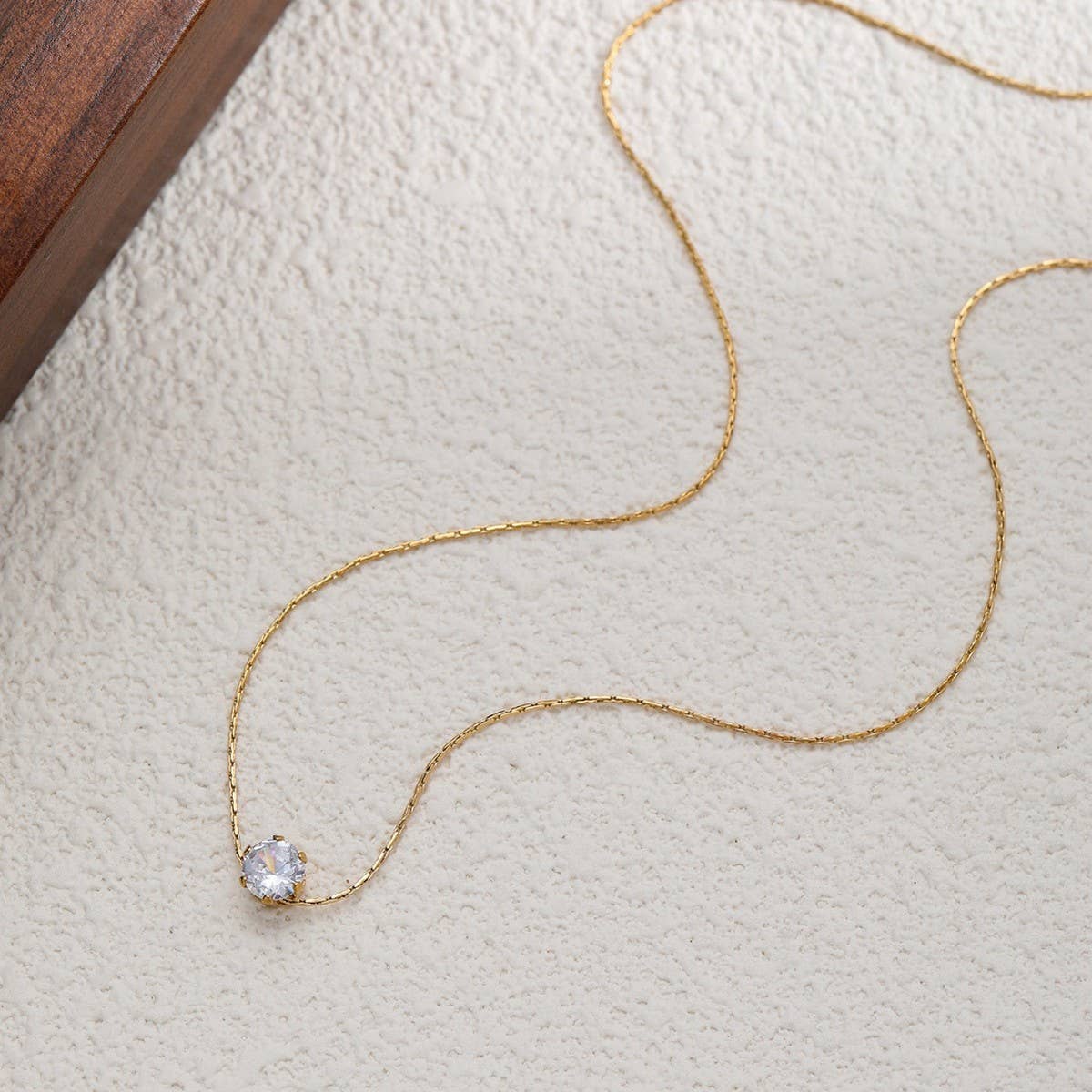 FASHIONABLE ZIRCON MULTI-LAYERED NECKLACE