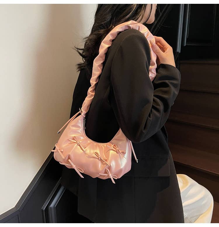 Fashionable pleated bow crossbody bag