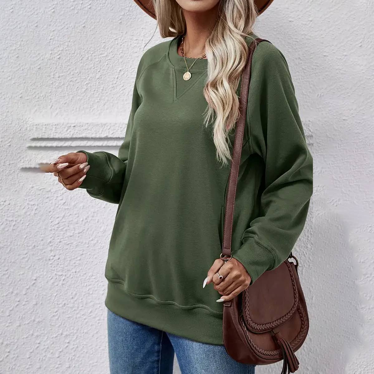 SOLID ROUND NECK LONG SLEEVED HOODIE_CWTSTL0652