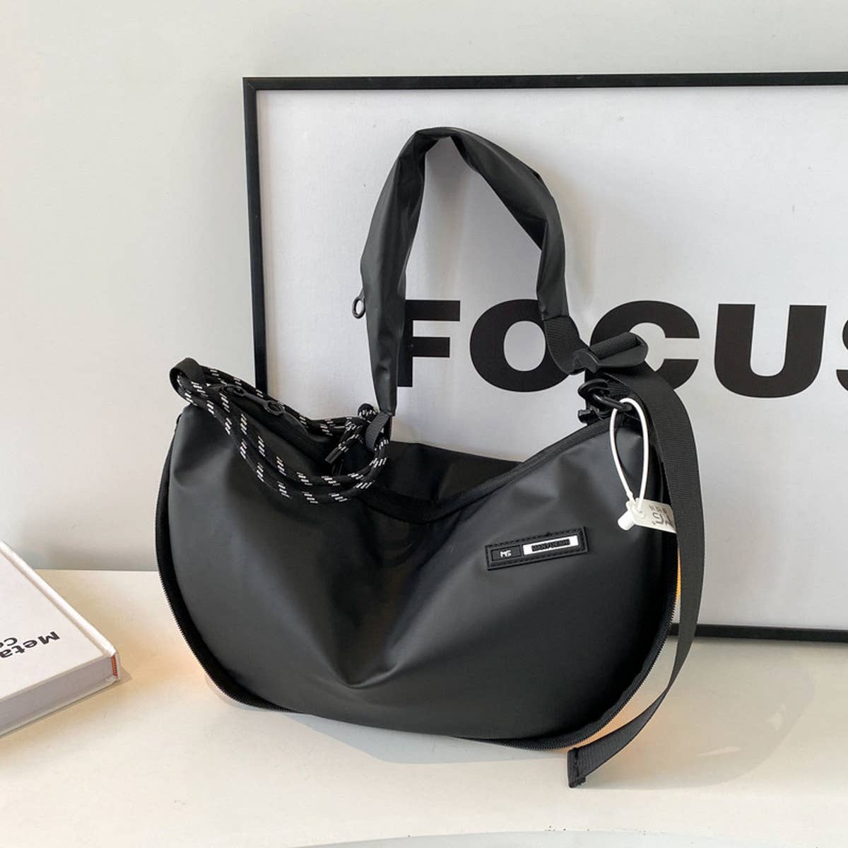 CASUAL SPORTS STYLE SHOULDER BAG_CWAB2079