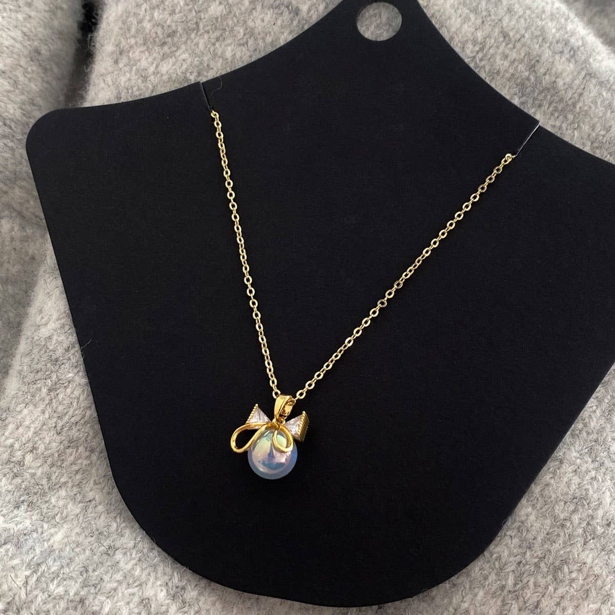 MERMAID PEARL BOW ZIRCON NECKLACE FOR WOMEN