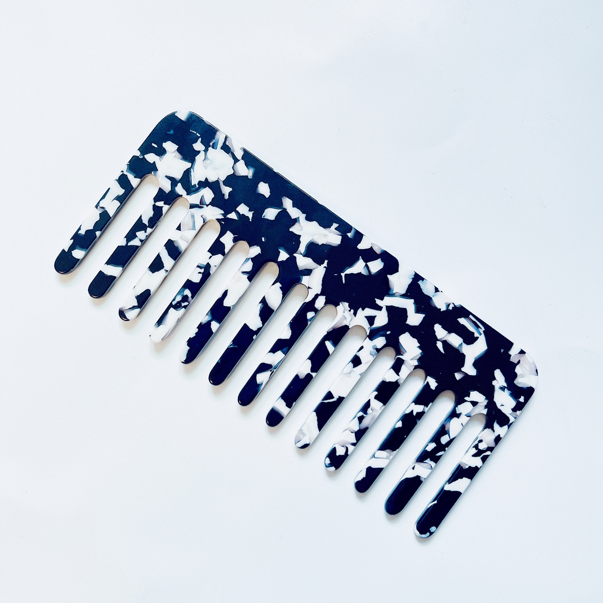 SIMPLE ACETIC ACID ANTI-STATIC HAIR COMB