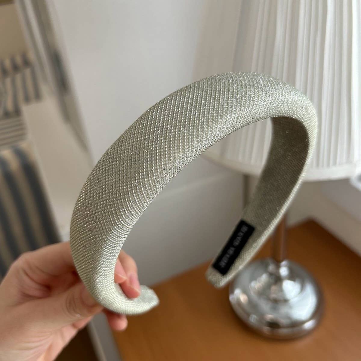 LIGHT LUXURY TEMPERAMENT SUPER SHINY HEADBAND