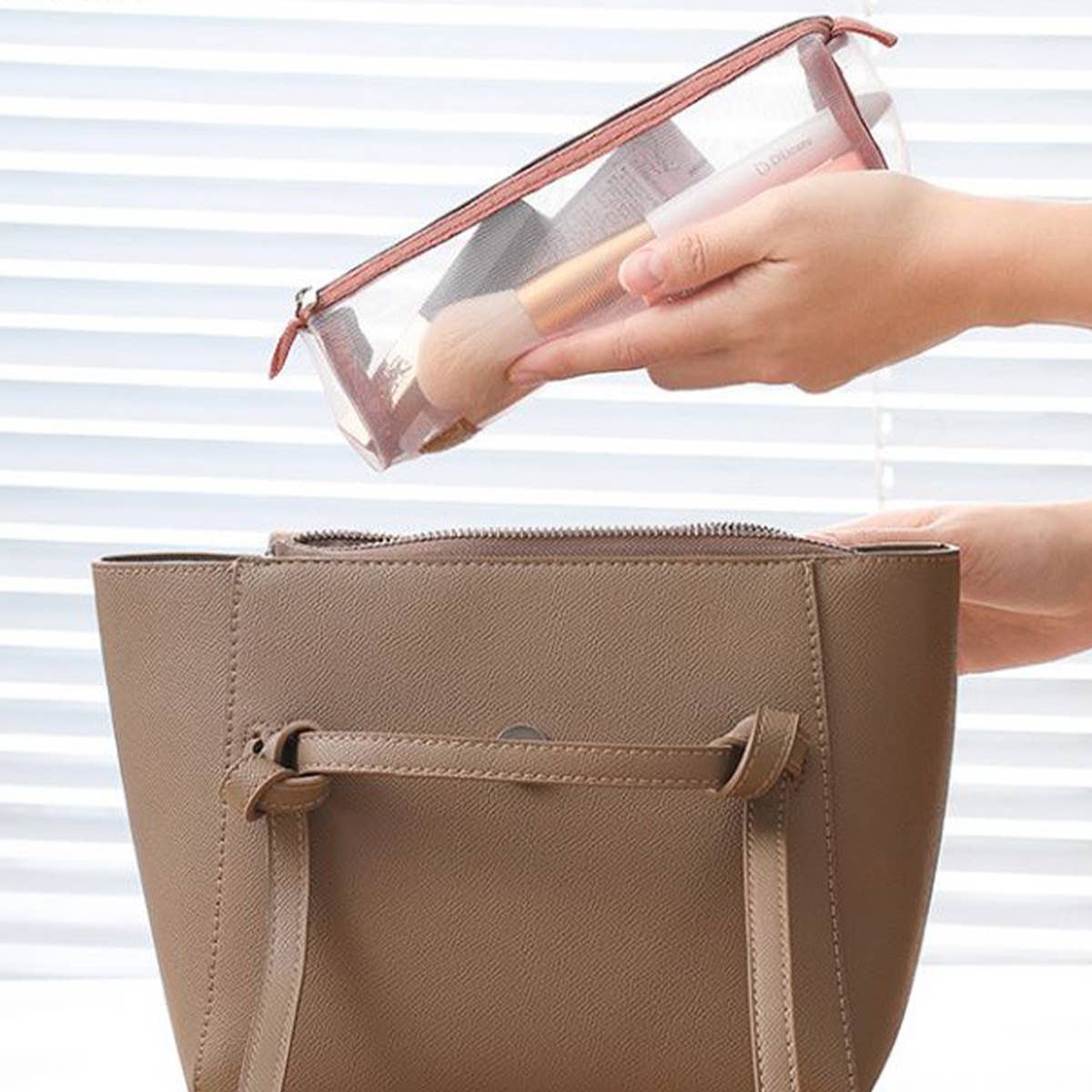 DETACHABLE MULTIFUNCTIONAL STORAGE AND WASHING BAG_CWAB1301