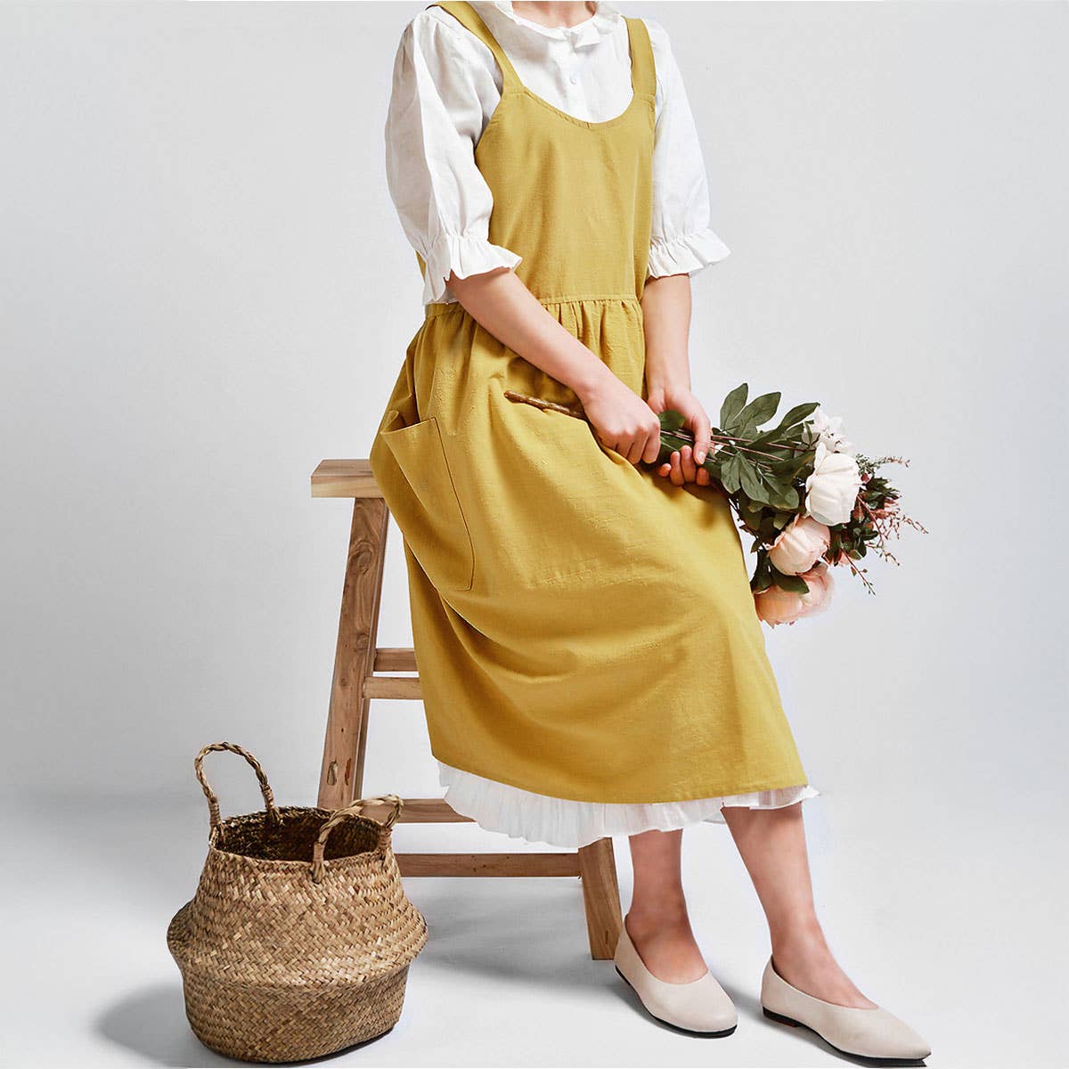 Solid color art cotton linen Aprons with pockets_CWMM3293