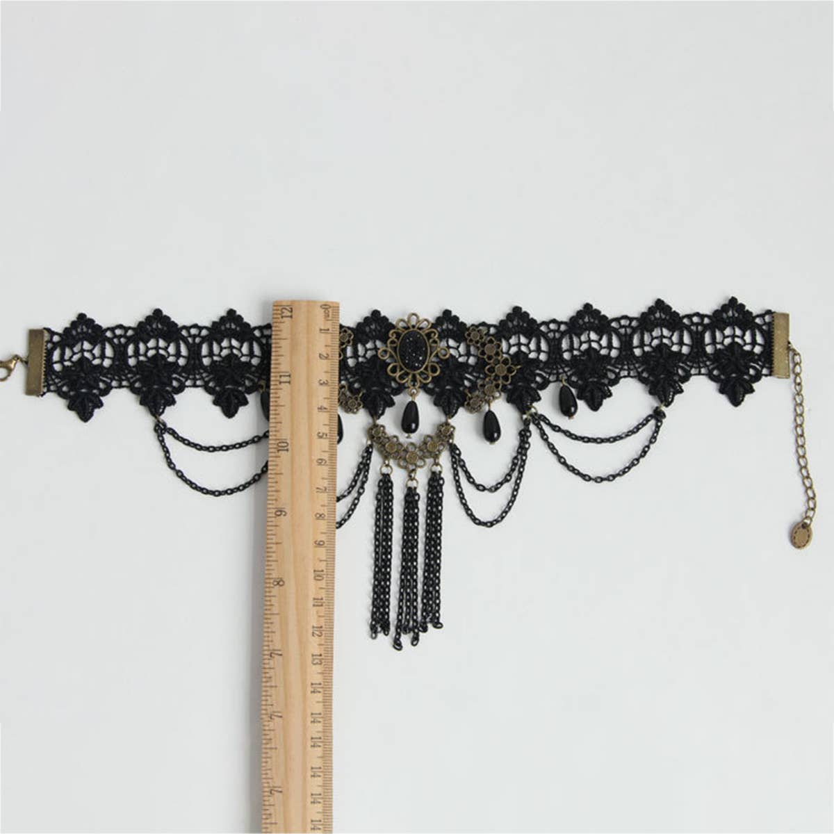 HALLOWEEN RETRO TASSEL CRYSTAL LACE SHORT NECKLACE