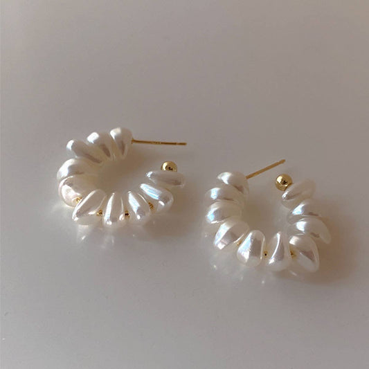Retro irregular pearl ear rings and earrings