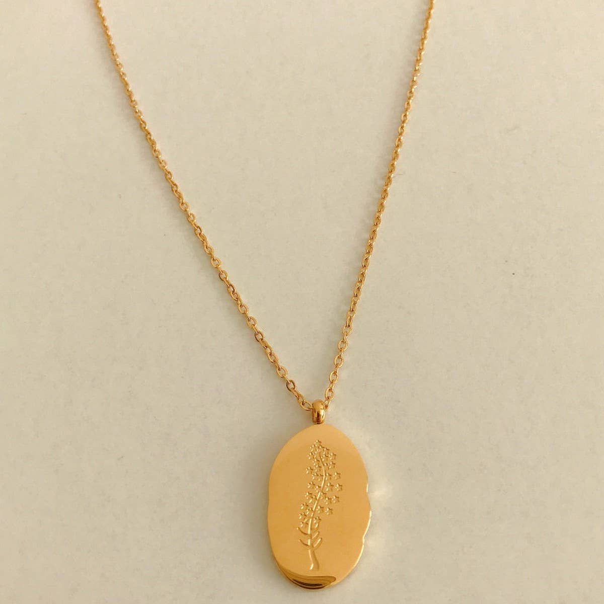 NEW STAINLESS STEEL DECEMBER FLOWER NECKLACE_CWMM3770