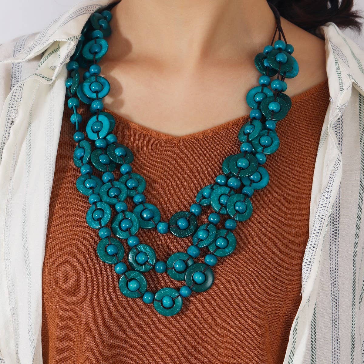 BOHEMIAN VINTAGE COCONUT SHELL SWEATER CHAIN_CWMM4387