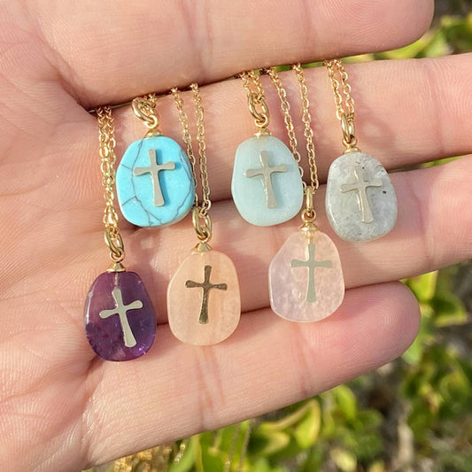 WOMEN NATURAL STONE CROSS NECKLACE