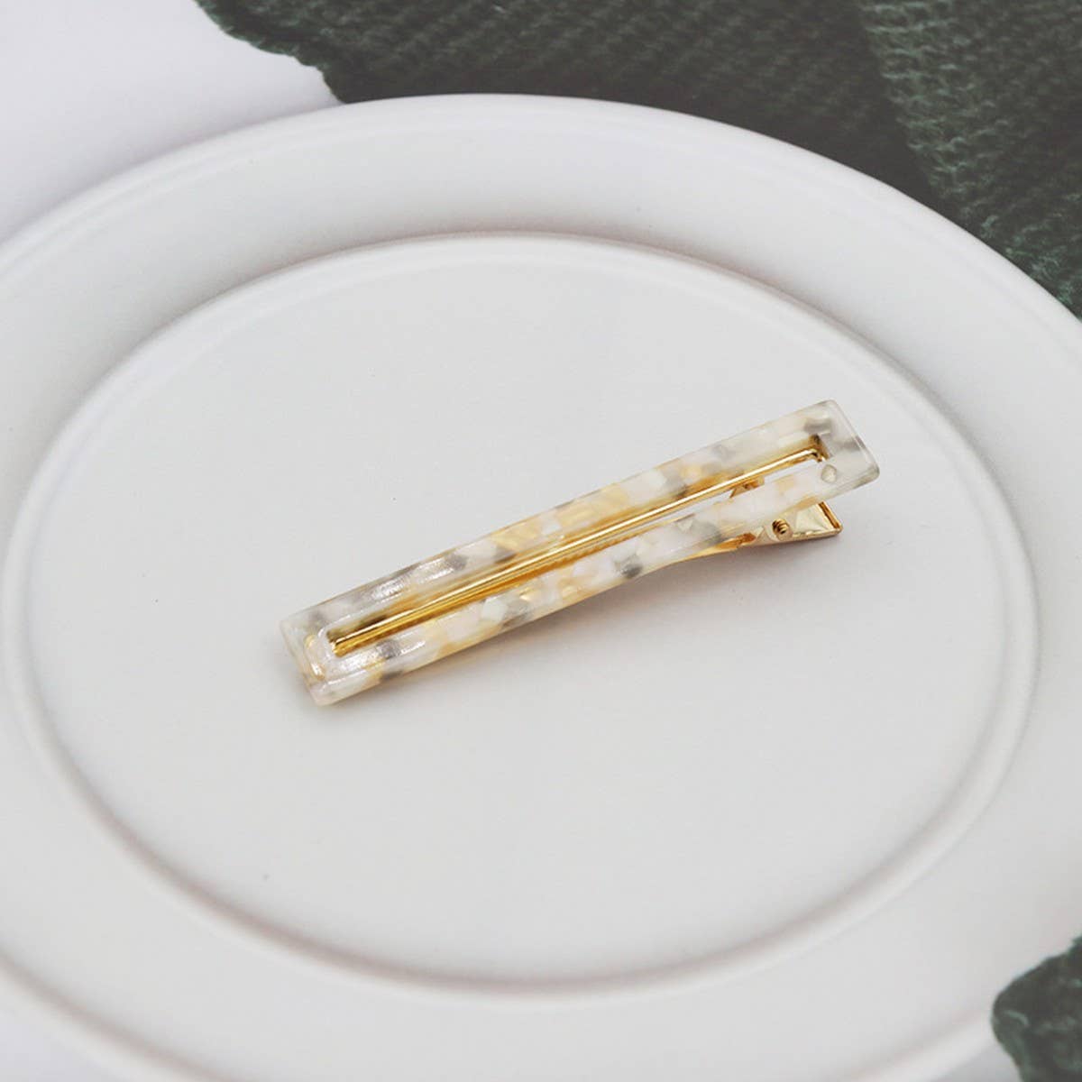 Acetate Hollow Square Hair Clip, Duckbill Bang Pin_CWAHA2624