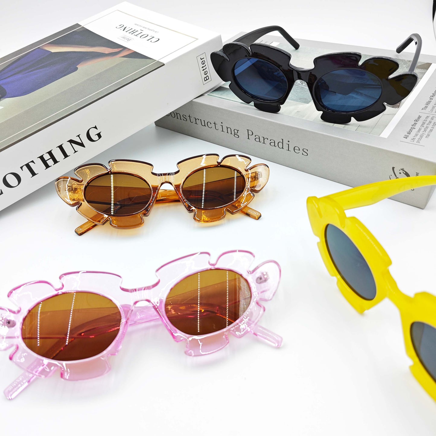 SUNFLOWER SHAPED SUNGLASSES