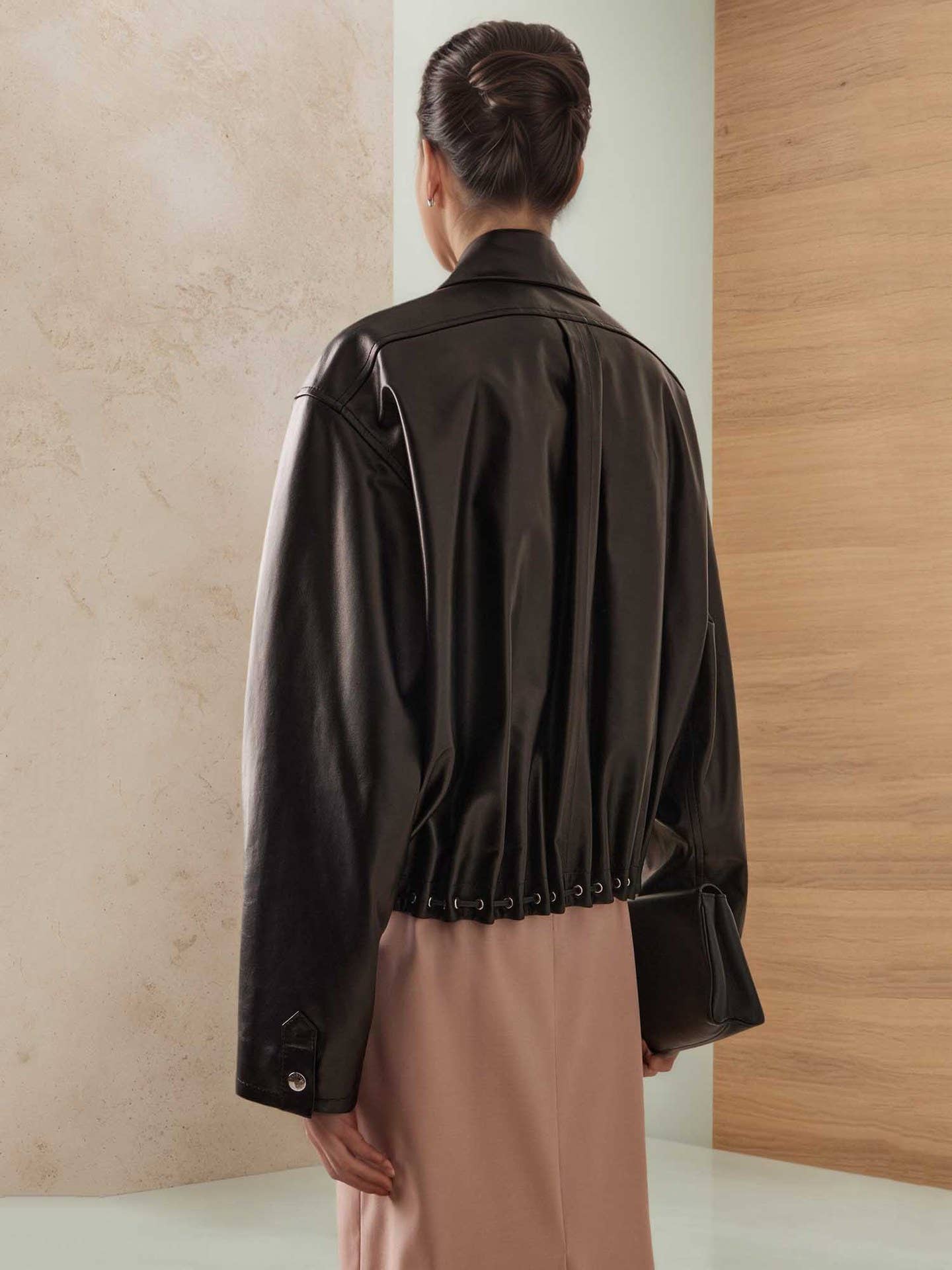 Lapel lustrous leather hem drawstring coat