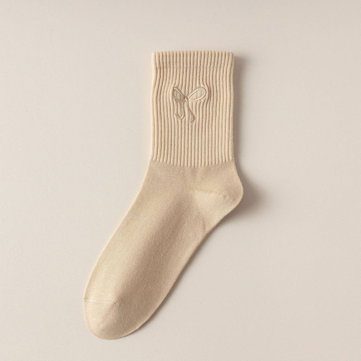 WOMEN'S EMBROIDERED BOW CREW SOCKS