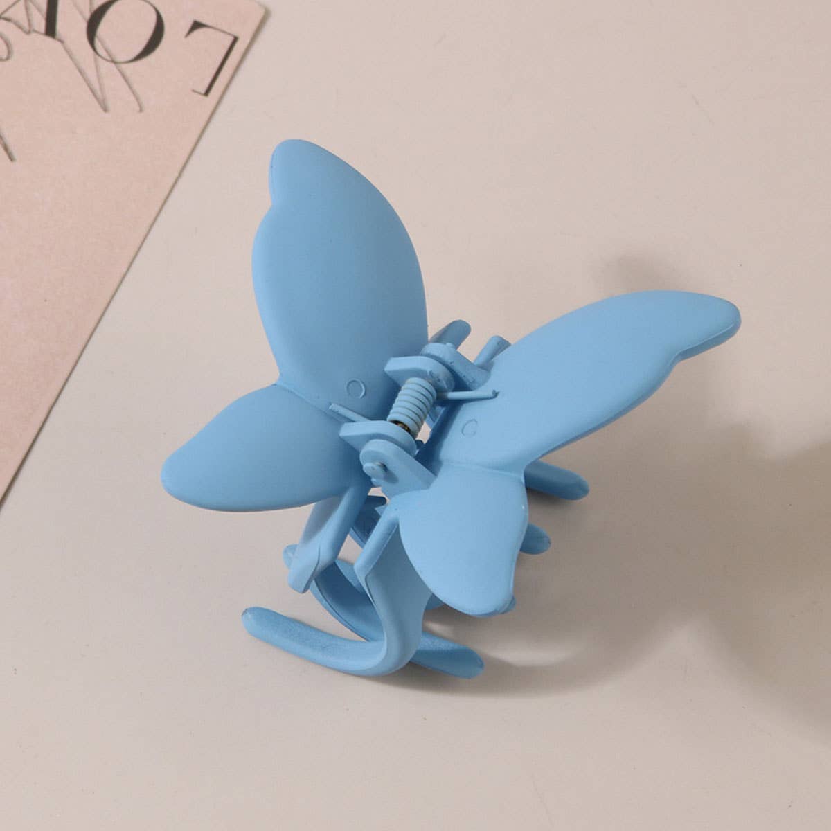 Matte Butterfly Hair Claw Clip ? Strong & Stylish_CWAHA0087