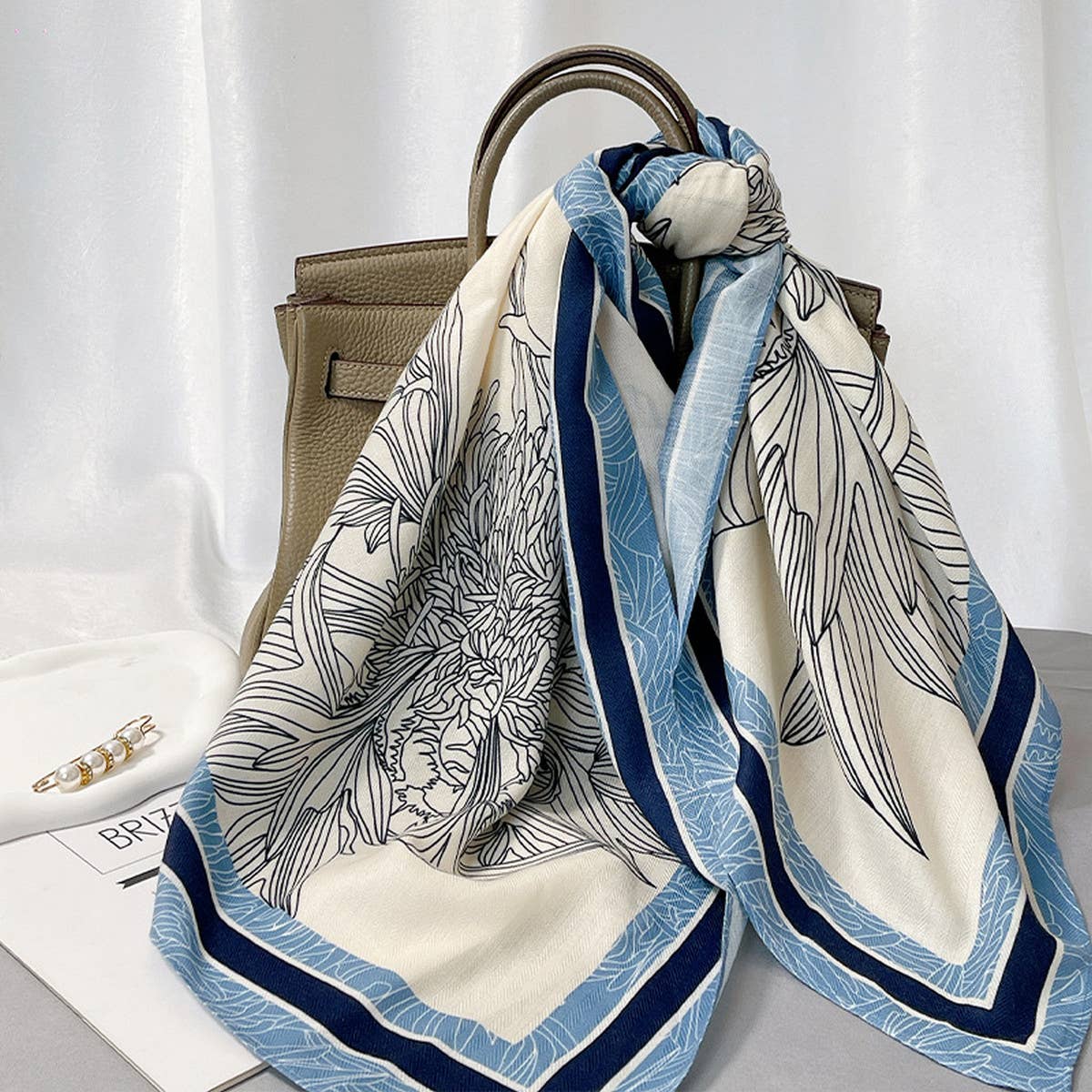 Velvet Wool Scarf with Artistic Print for Fall