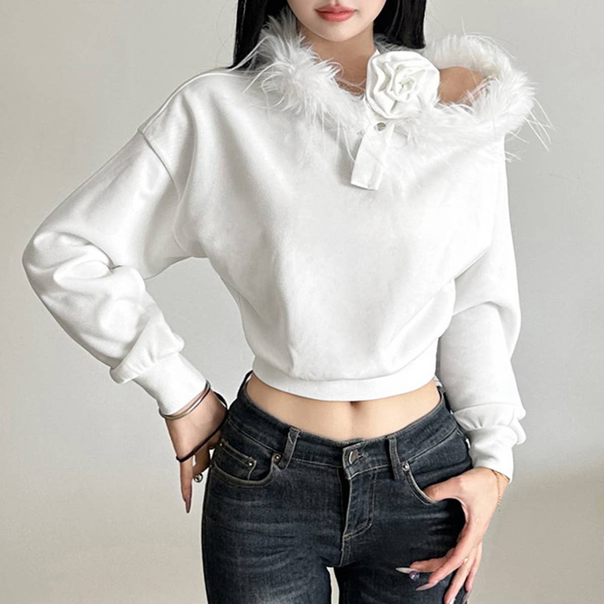 Fleece Collar Stereo Floral Off-The-Shoulder Top