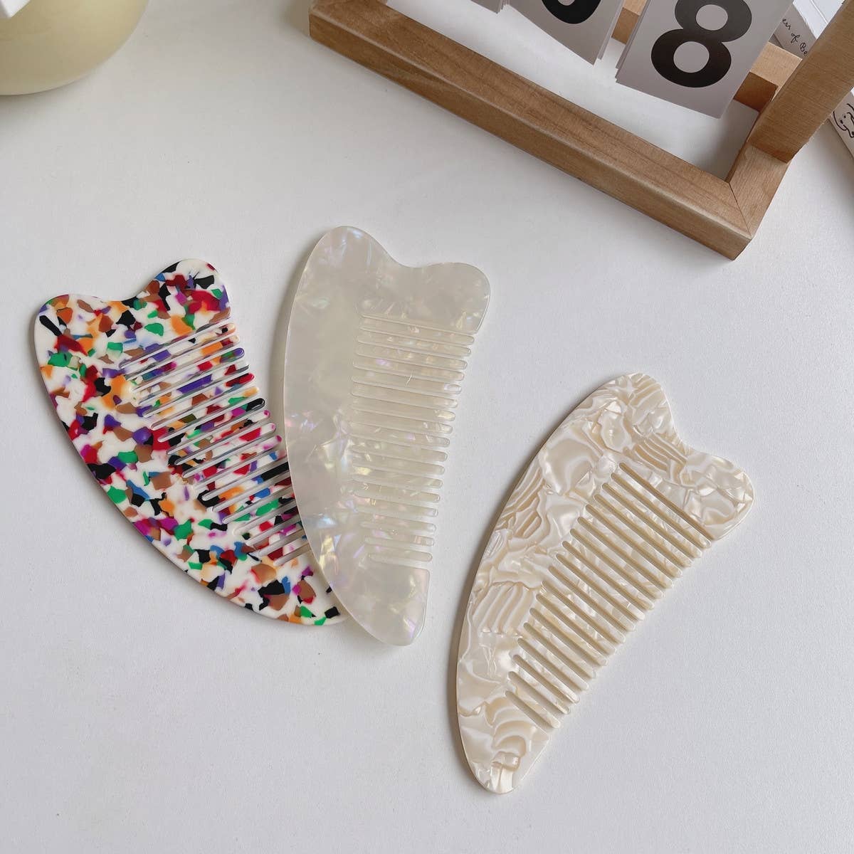 FASHIONABLE HEART LARGE FINE TOOTH HAIR COMB