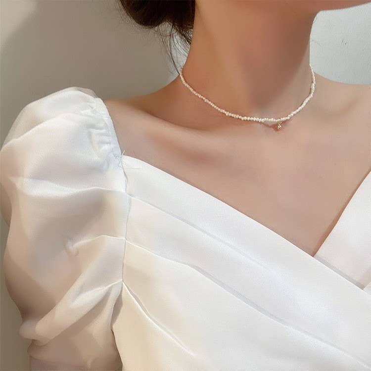 Fashionable Bahak freshwater pearl necklace