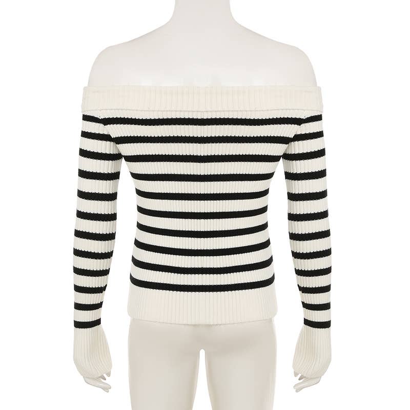 SLOUCHY SWEATER CONTRASTING LINE NECK AND STRIPES