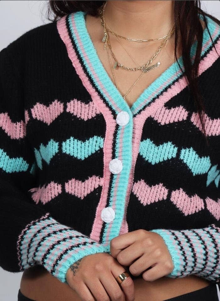 V-NECK SHORT SWEET LOVE EMBROIDERED CARDIGAN