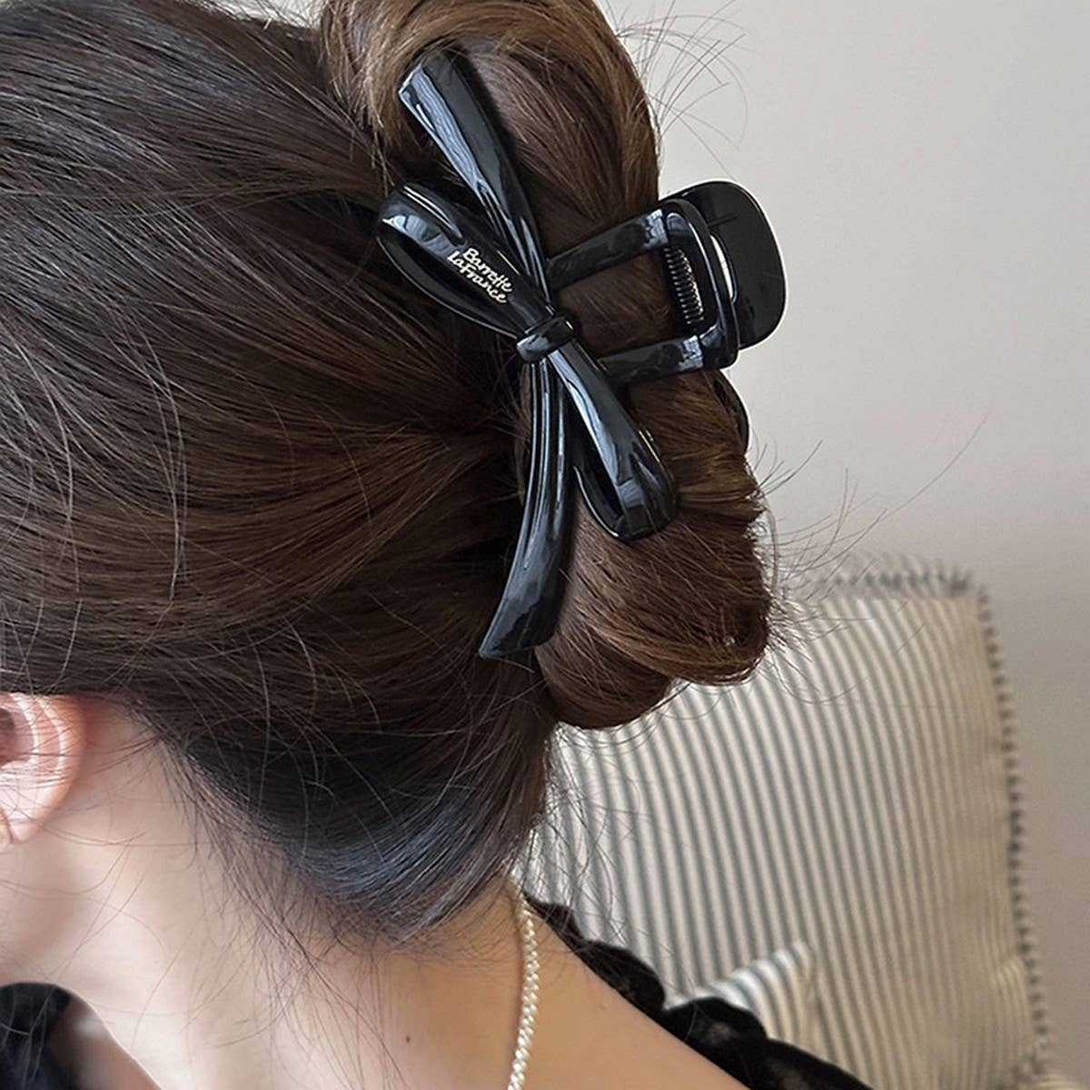 Large Bow Hair Claw - Elegant Ribbon Shark Clip