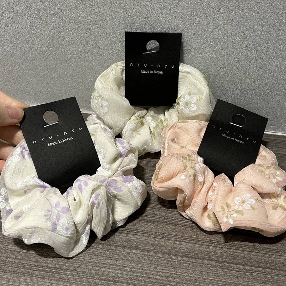 NEW SUMMER FLORAL HAIR SCRUNCHIES_CWAHA1718