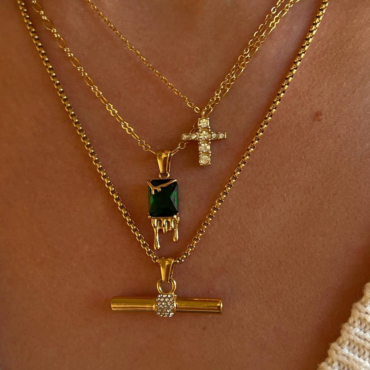 Creative Retro Cross Zircon Pendant Necklace