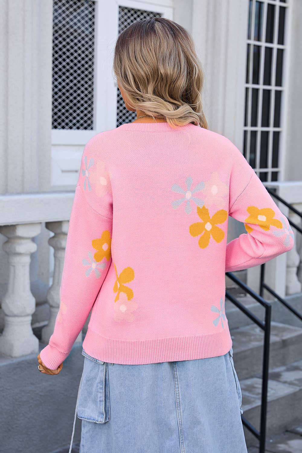 WOMEN'S PRINTED PULLOVER FLORAL SWEATER