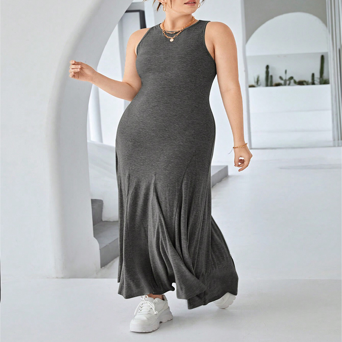 Chic Sleeveless Round Neck High-Waist Dress