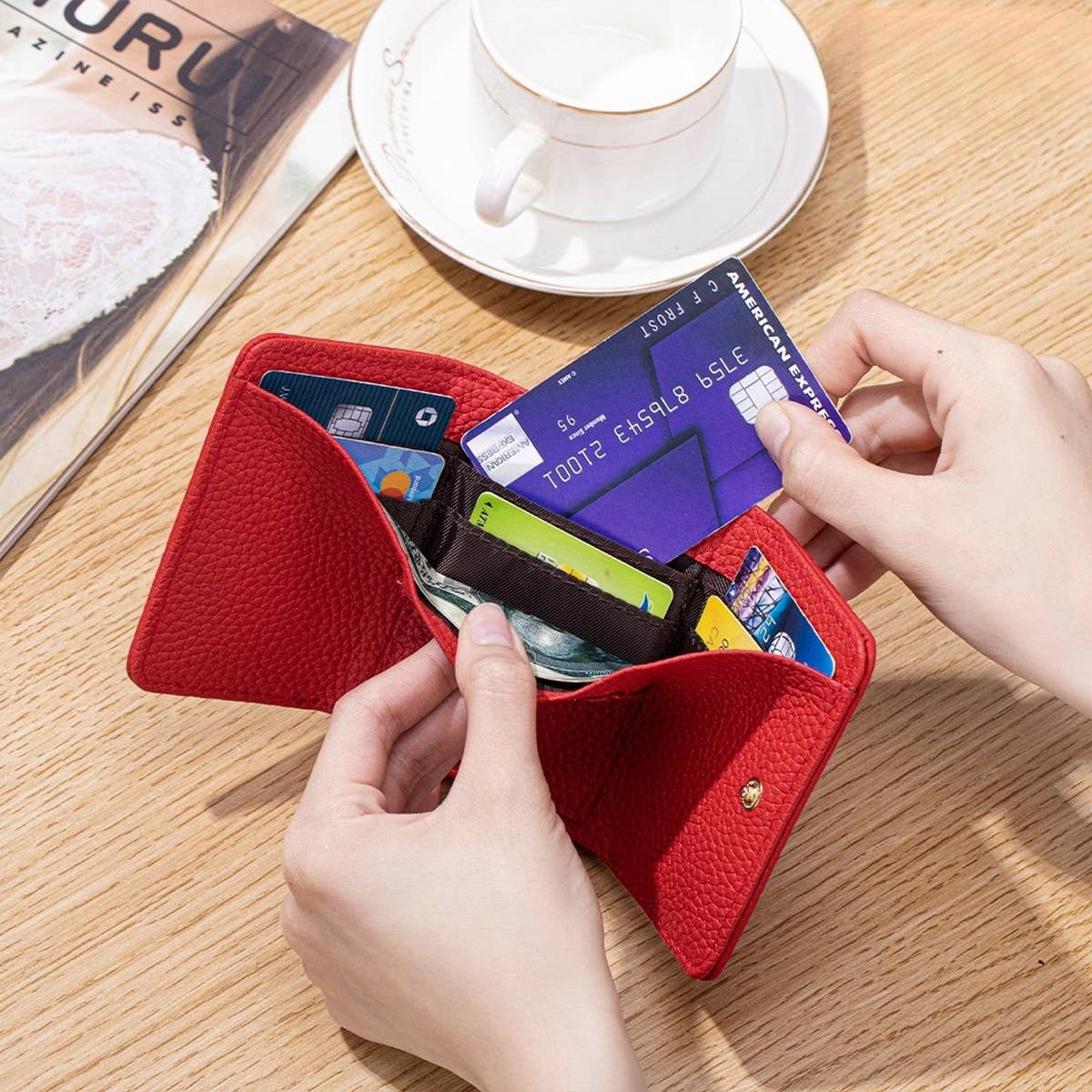 Mini Leather Tri-Fold Purse ? Large Capacity_CUAB00379