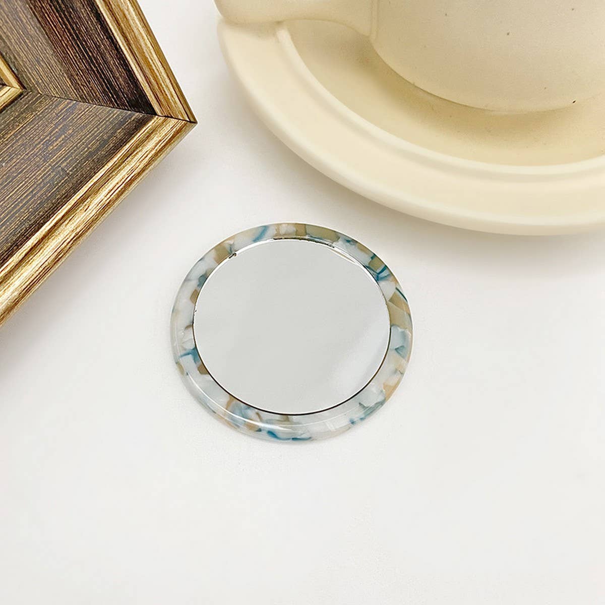 Simple Acetate Compact Mirror Travel Makeup Mirror