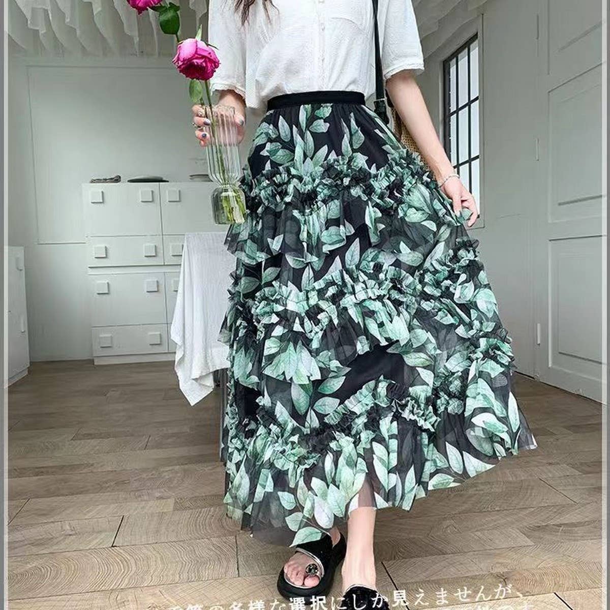 LAYERING TULLE SKIRTS WITH FLORAL PRINTS_CWBLS0400