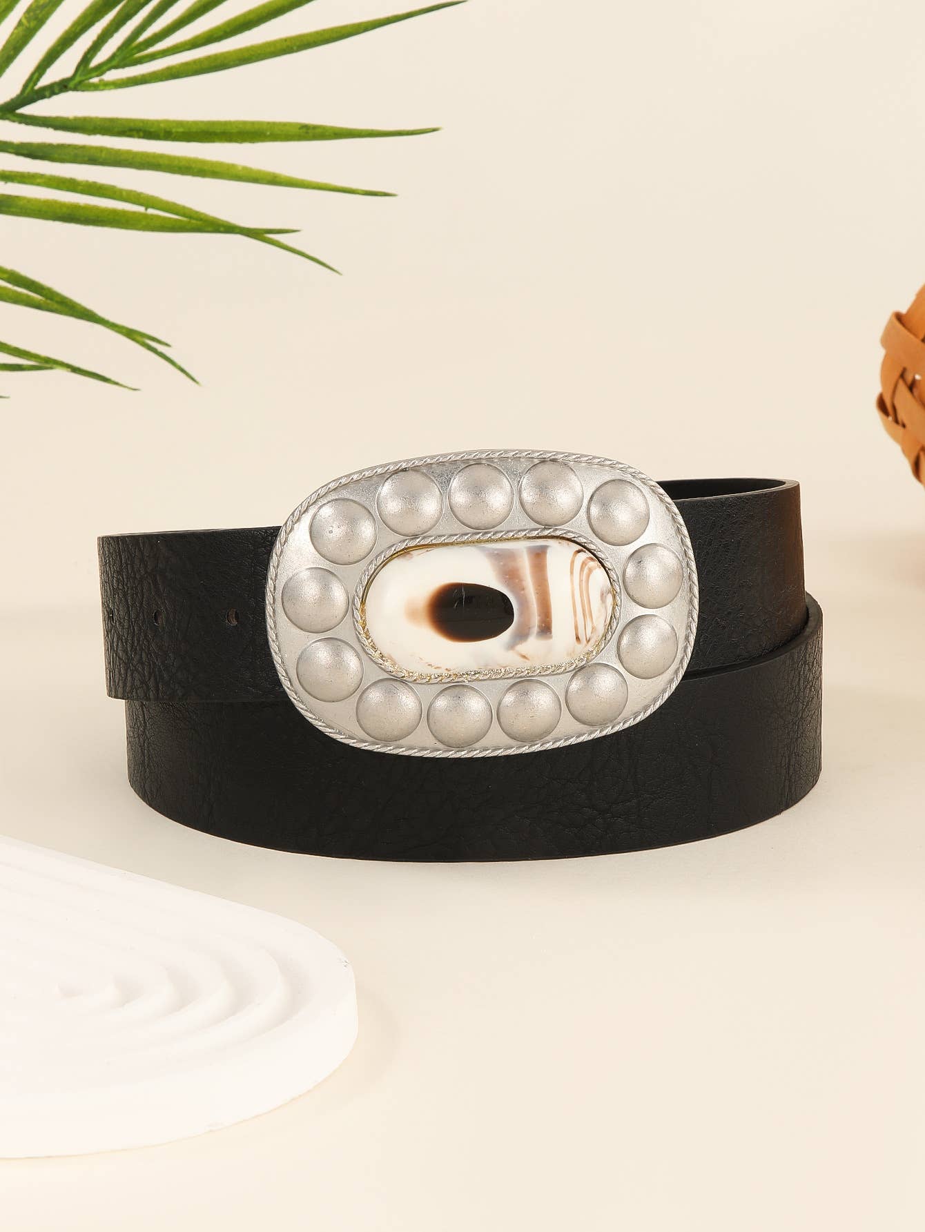 Light luxury versatile and fashionable belt