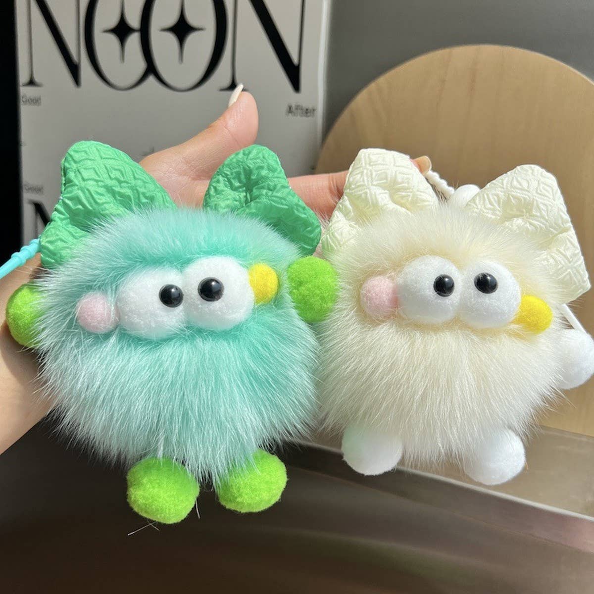 CUTE BOWKNOT BIG EYES CAR KEYCHAIN PLUSH PENDANT