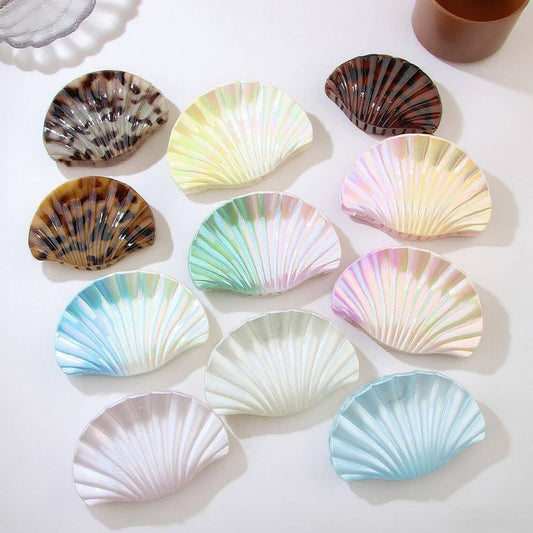 CWAG00594_OVERSIZED SEASHELL RESIN HAIR CLIP