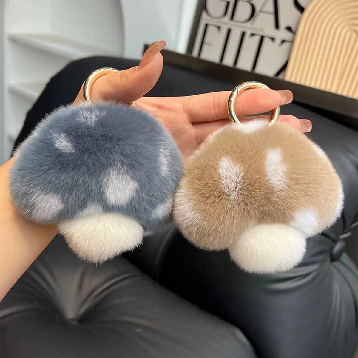 CUTE LITTLE MUSHROOM CAR KEYCHAIN BAG PENDANT