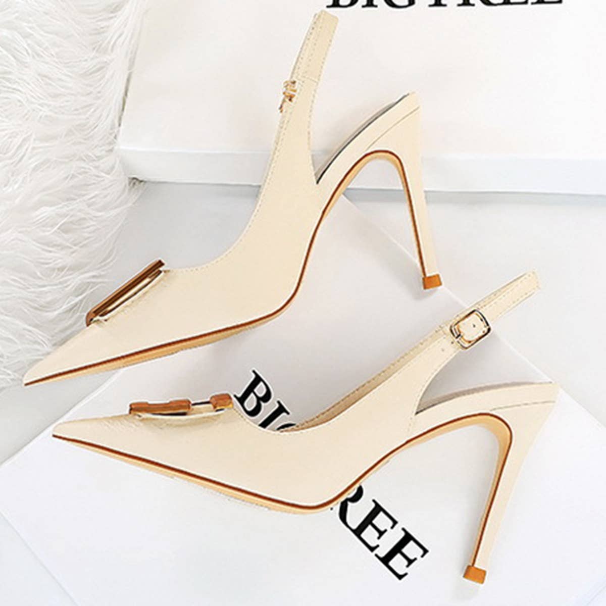 POINTED TOE BACK STRAP HOLLOW HIGH HEELS_CWSHH0095