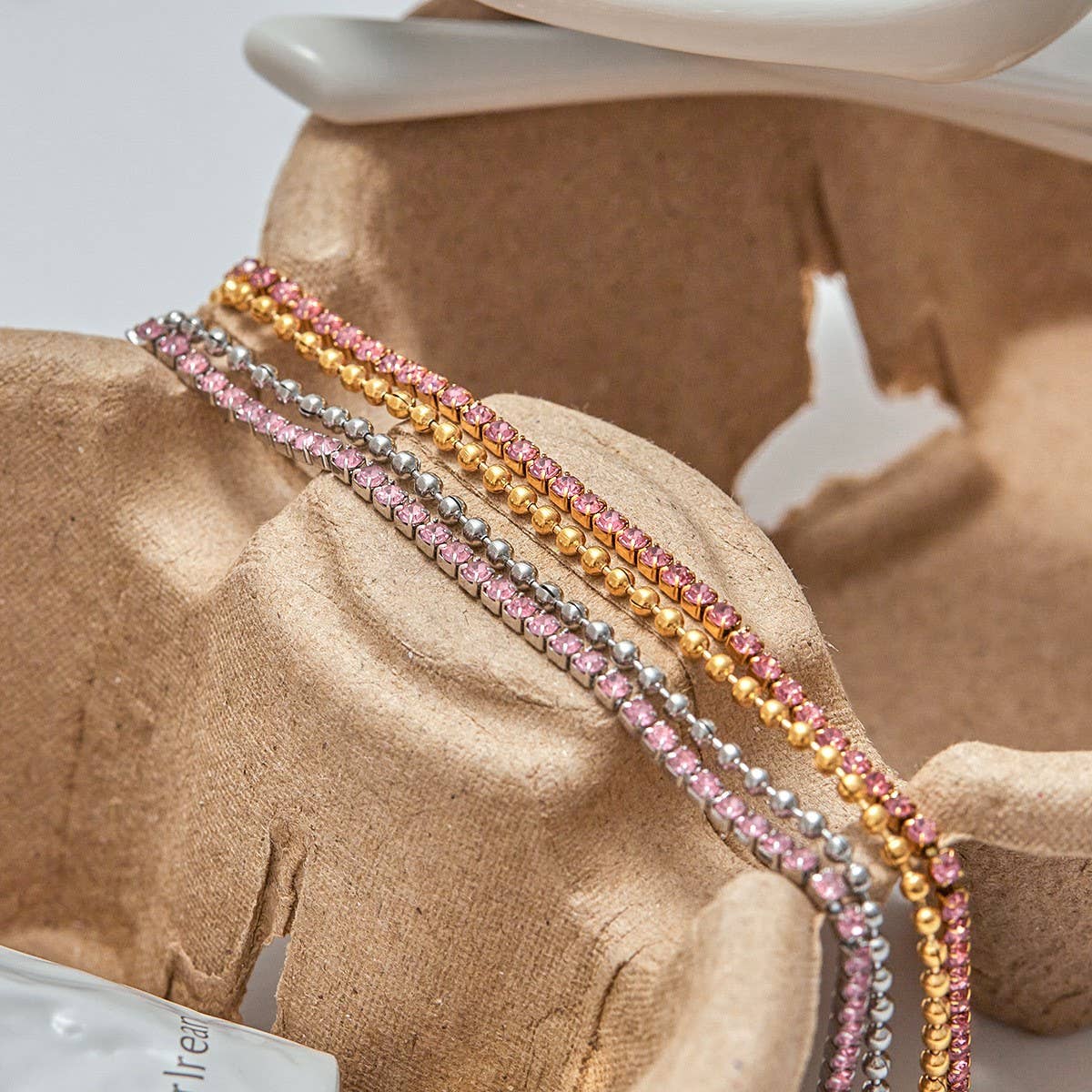 18K Gold Titanium Pink Zircon Claw Chain Bracelet_CWAJE4687