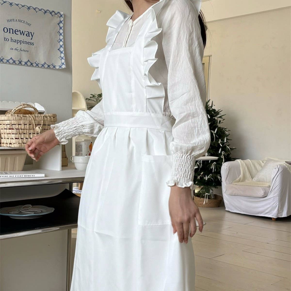 WATERPROOF AND OIL-PROOF OXFORD RUFFLED CROSS APRON