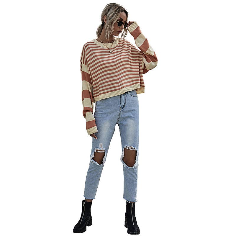 Round-neck short striped loose knitted sweater