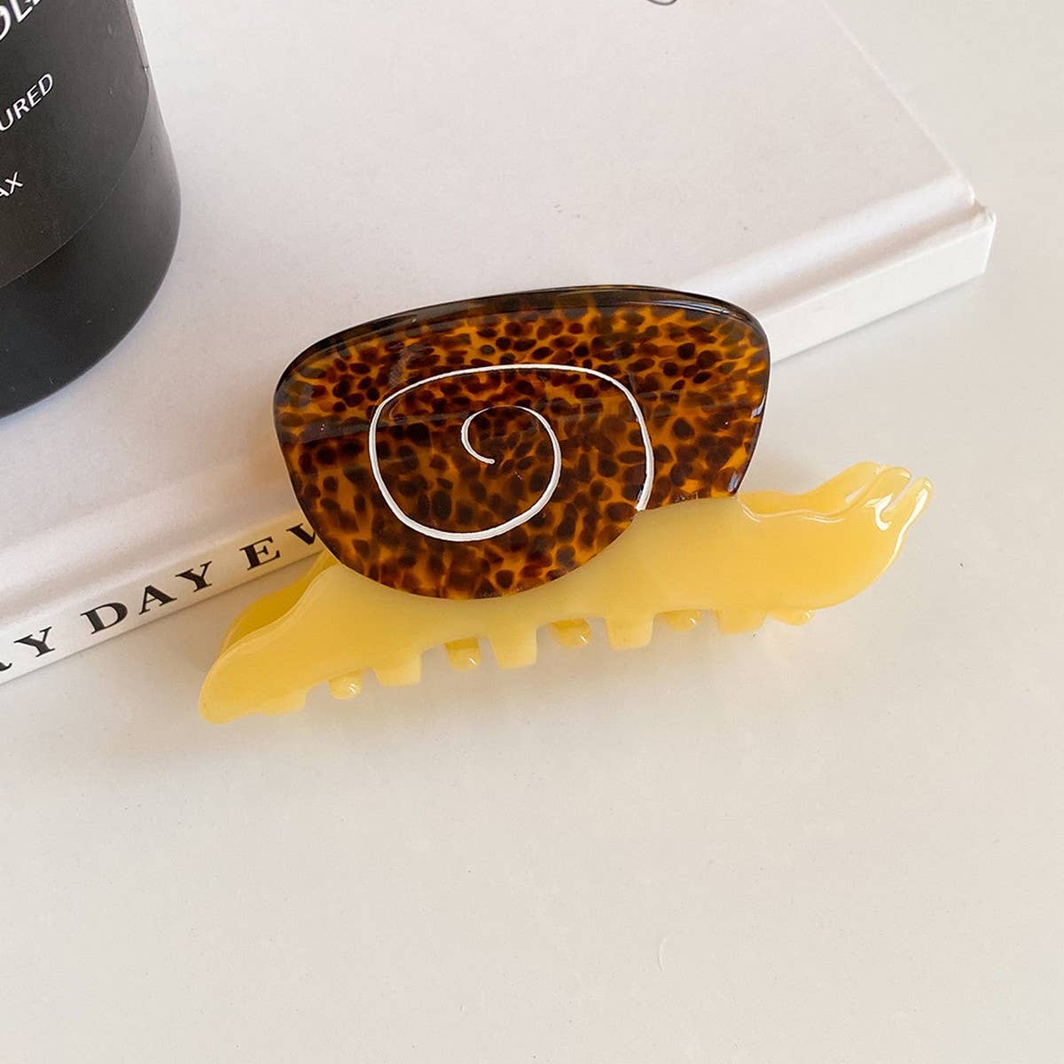 Snail & Star Acetate Claw Clip ??Artsy Hair Grip_CWAHA5704