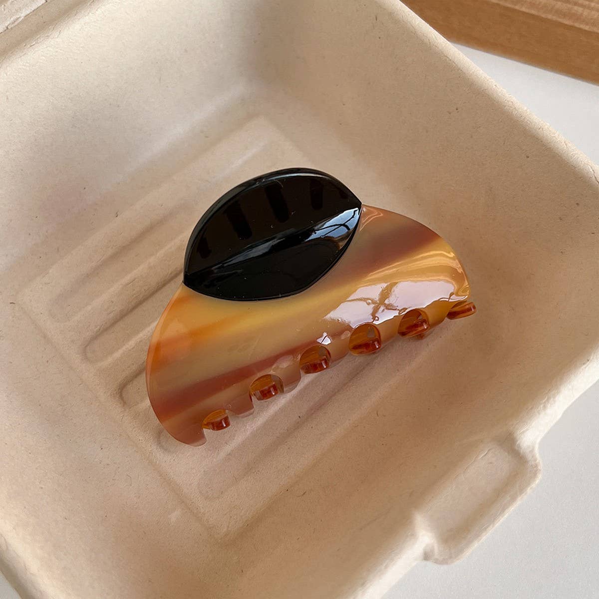 Woodgrain Acetate Claw ??Vintage Maillard Style＿CWAHA6011