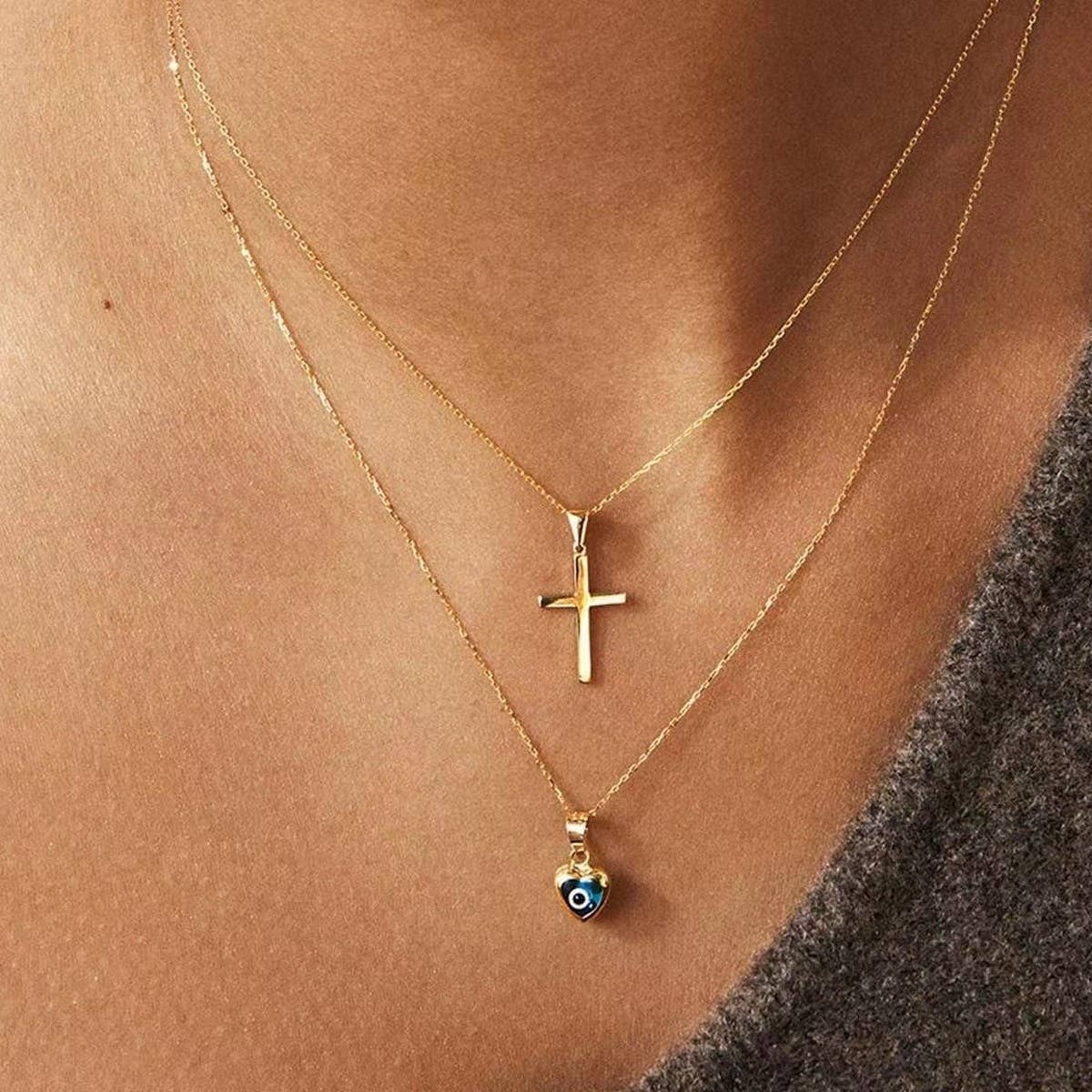 Devil's Eye Zircon Heart Pendant Necklace