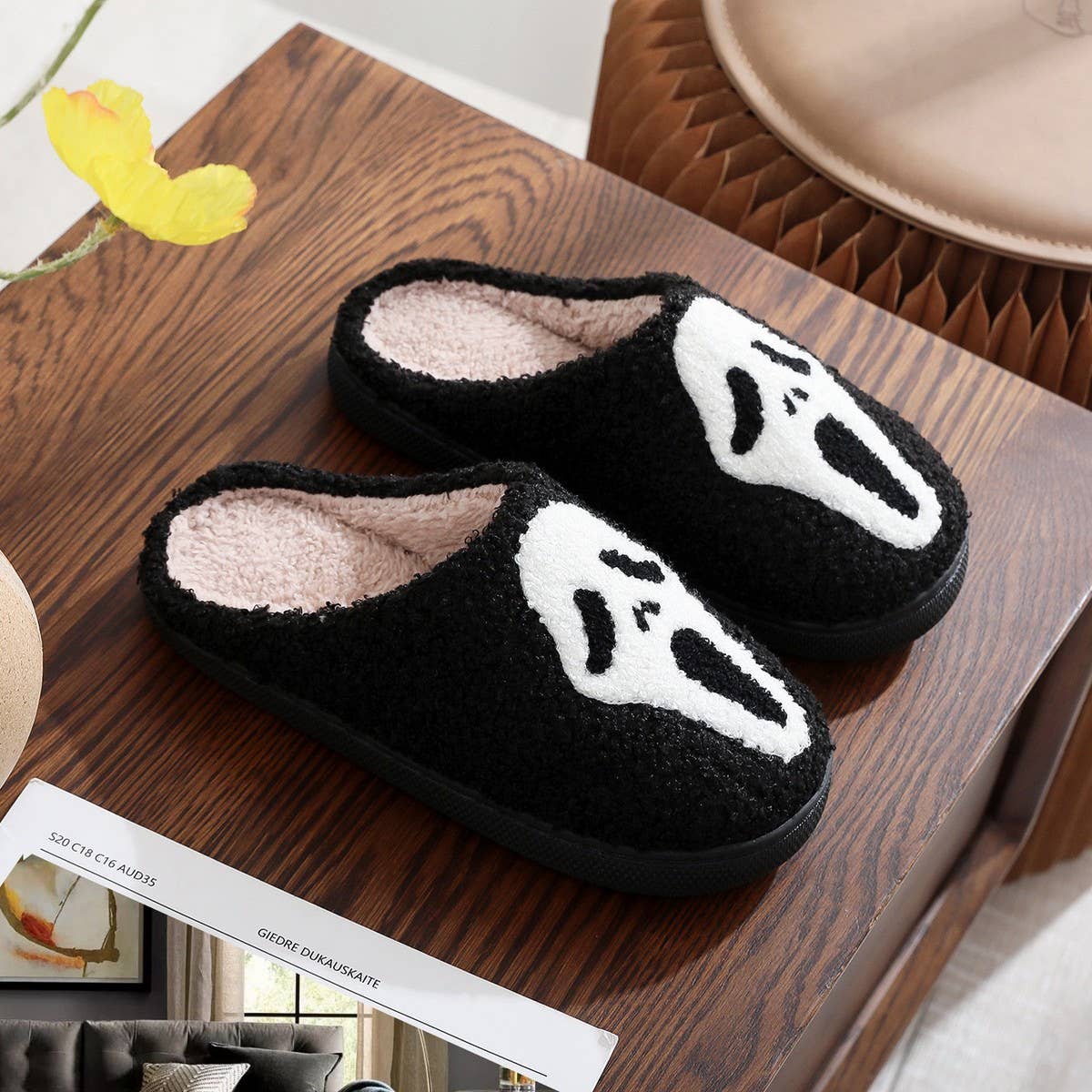 HALLOWEEN HOME SKULL SCREAM COTTON SLIPPERS