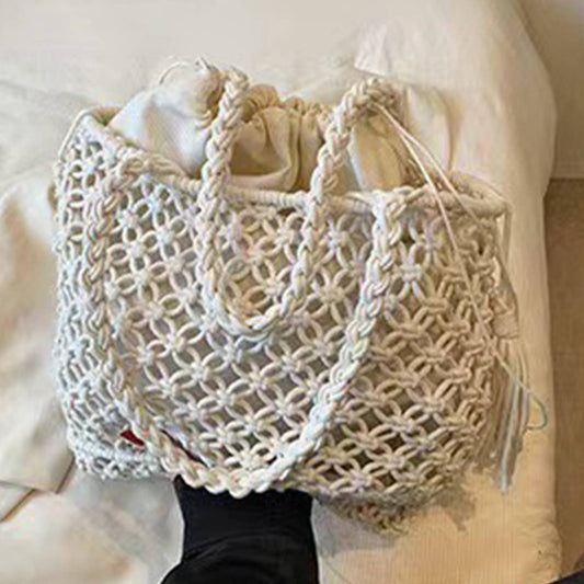 NEW STYLE HOLLOW SHOULDER TASSEL BEACH STRAW BAG_CWAB1862