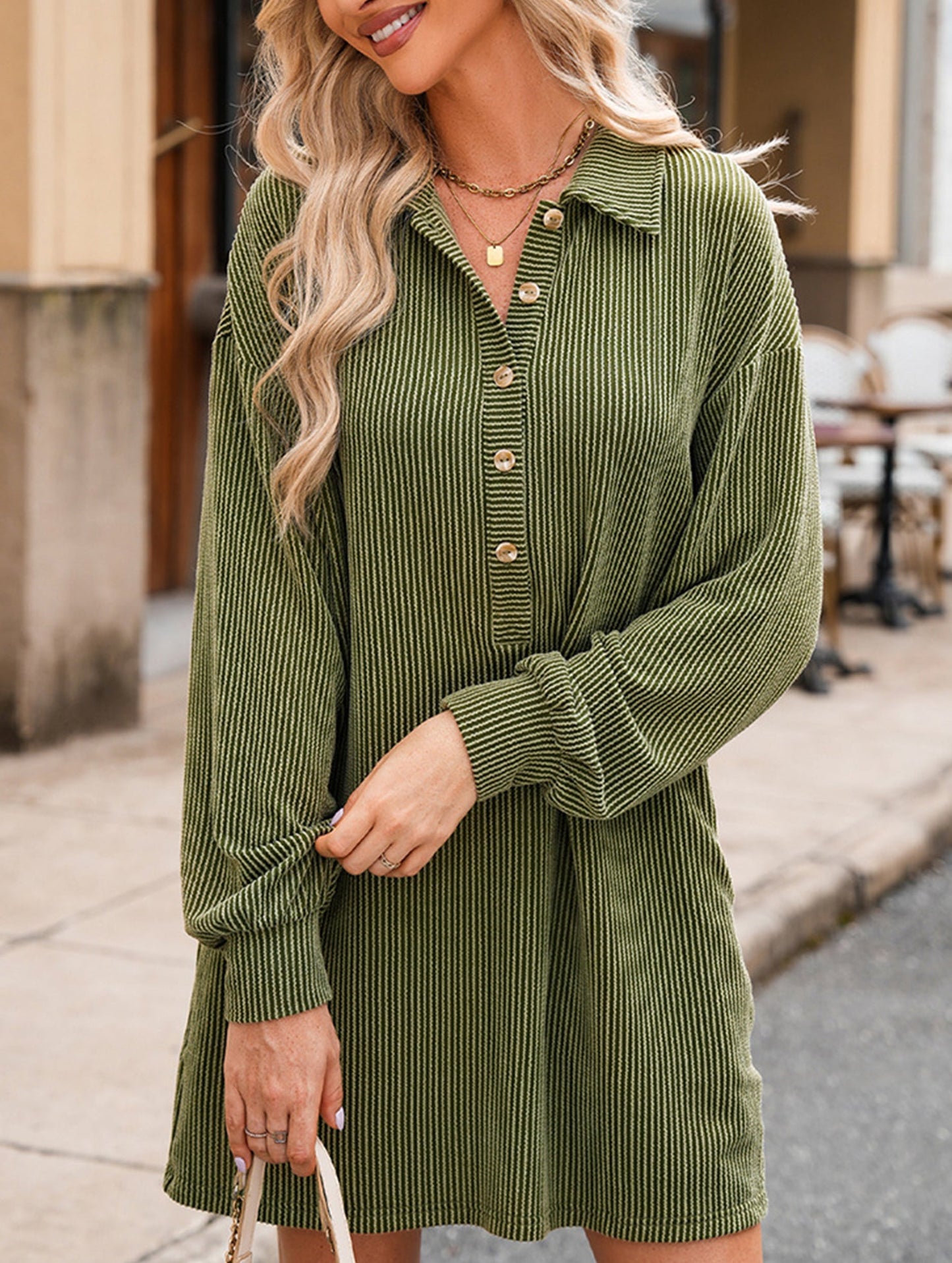 Solid color knitted off-shoulder dress