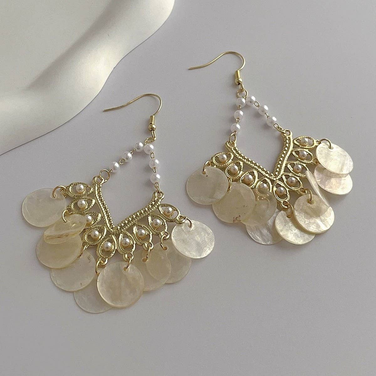 FRENCH GEOMETRIC SCALLOPED SHELL TASSEL EARRINGS