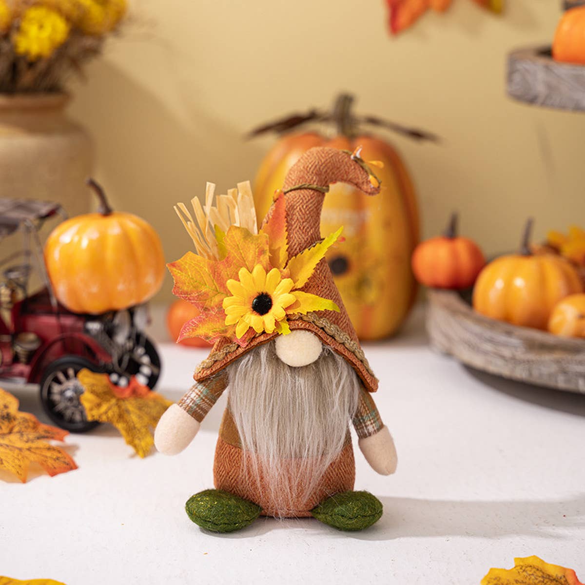 THANKSGIVING FACELESS DOLL DWARF ORNAMENTS