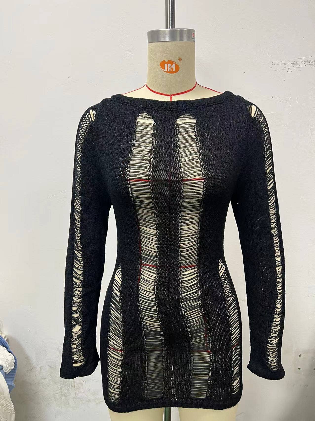 LONG SLEEVE HOLLOWED-OUT HIP WOOL DRESS